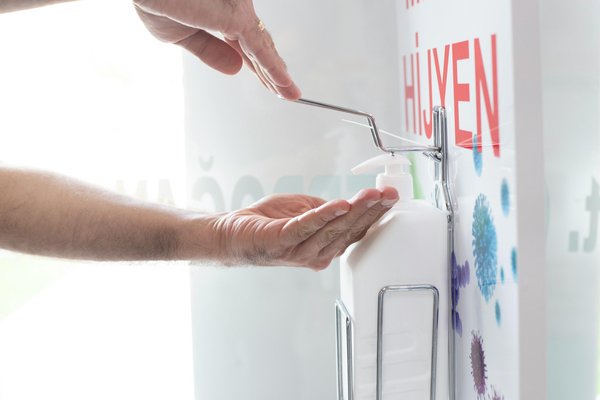 Distributeur savon automatique rechargeable : choisir le meilleur modèle